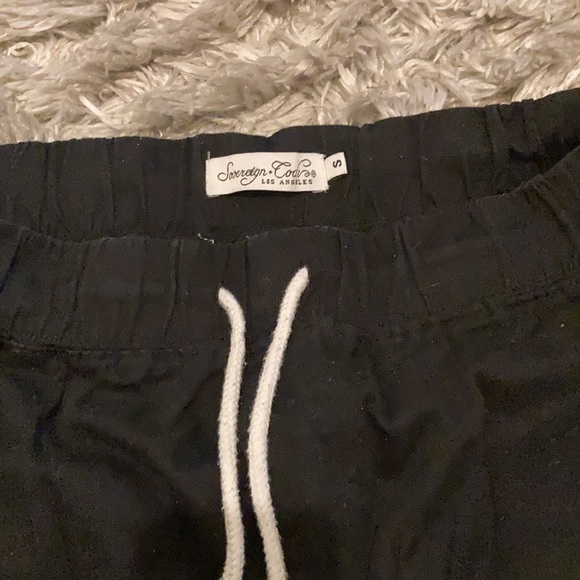 Sovereign Code LA Shorts - Picture 2 of 3